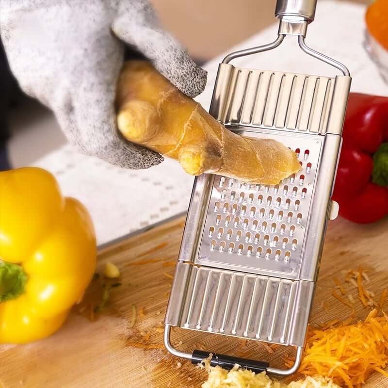 Râpe 4 en 1 pour Légumes – Polyvalente et Pratique